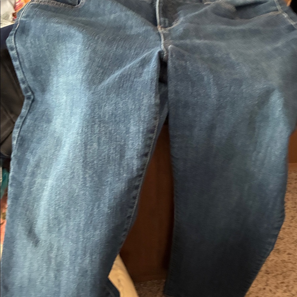 Jeans - Picture 3 of 3